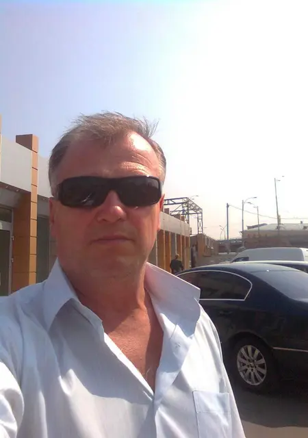 Я Alexs, 59, знакомлюсь на одну ночь в Киеве