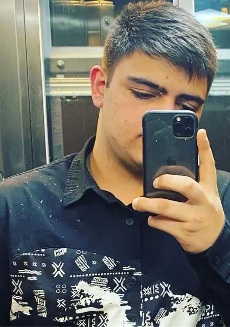 Vasil из Еревана, ищу на сайте постоянные отношения