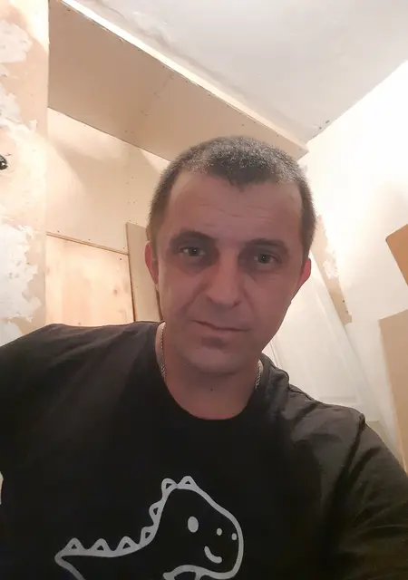 Иван из Новопскова, ищу на сайте знакомства без обязательств