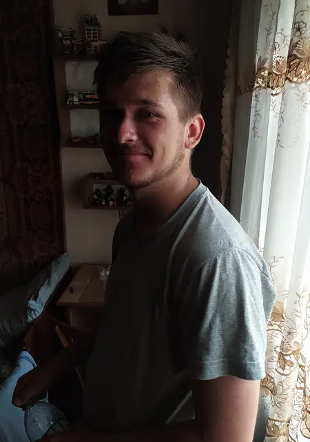 Vanya из Бишкека, мне 27, познакомлюсь на одну ночь