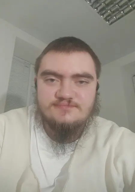 Radik из Каменского, мне 29, познакомлюсь на одну ночь