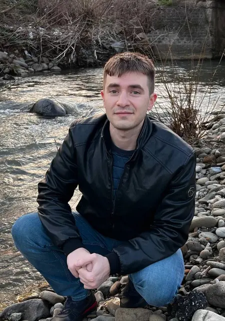 Сергей з Ужгорода, мені 30 років, познайомлюсь для приємного проведення часу