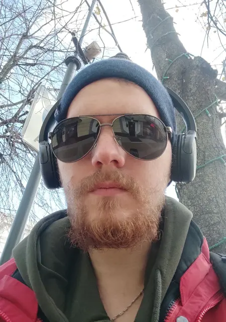 Andrew из Хмельницкого, ищу на сайте постоянные отношения