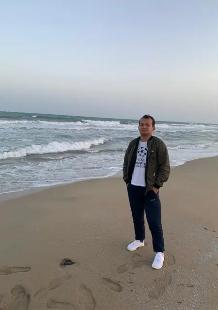 Алихан из Актау, мне 30, познакомлюсь для постоянных отношений