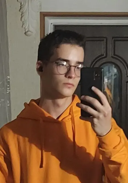 Аркаша з Кропивницького, шукаю на сайті приємне проведення часу