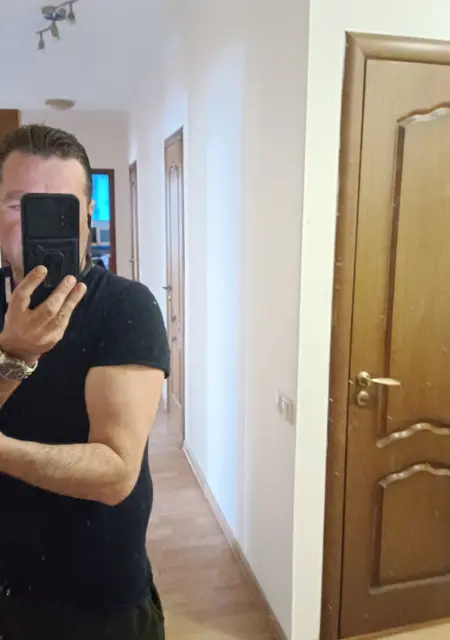 Я Дмитрий, 50, из Могилёва, ищу знакомства без обязательств