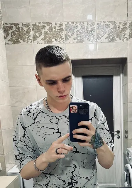 Я Александр, 23, из Стокгольма, ищу знакомство для постоянных отношений