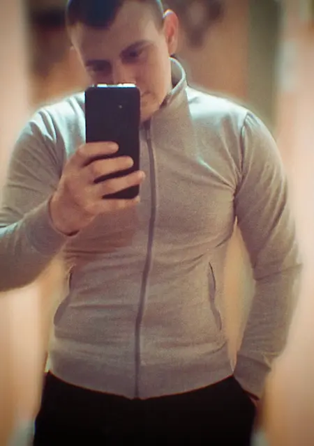 Алексей з Мирнограда, шукаю на сайті знайомства без зобов'язань