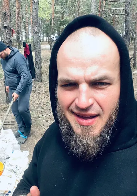 Егор из Запорожья, ищу на сайте знакомства на одну ночь