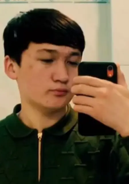 Я Kursan, 21, знакомлюсь для открытые отношения в Бишкеке