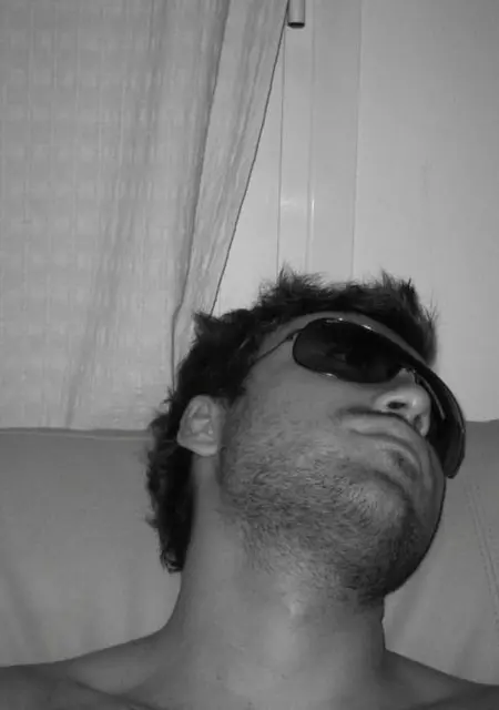 Dimitris из Афин, мне 40, познакомлюсь