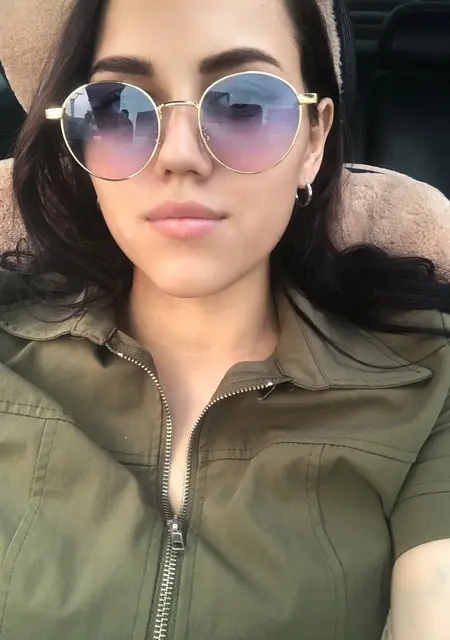 Я Марина, 25 років, знайомлюсь без зобов'язань у Донецьк