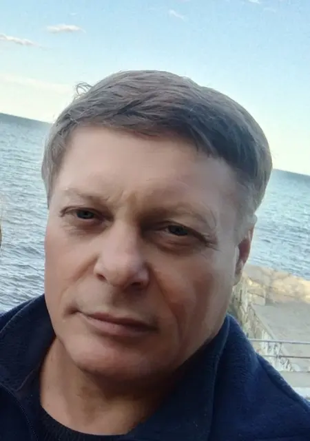 Я Гарик, 56, знакомлюсь для приятного времяпровождения в Одессе