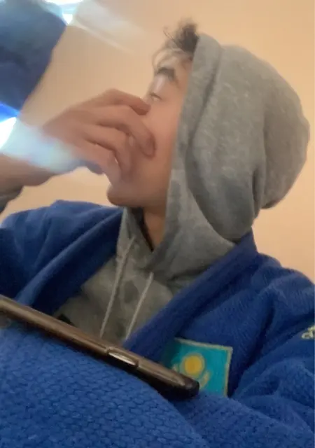 Я Алиж, 24, из Караганды, ищу знакомство для постоянных отношений