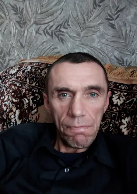 Валентин из Шепетовки, ищу на сайте приятное времяпровождение