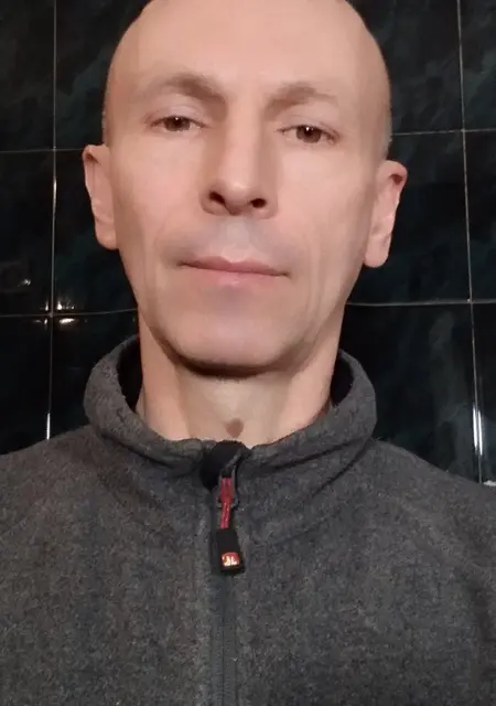 Aleksandr из Умани, мне 40, познакомлюсь без обязательств