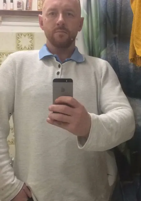 Igor из Хамм, ищу на сайте постоянные отношения