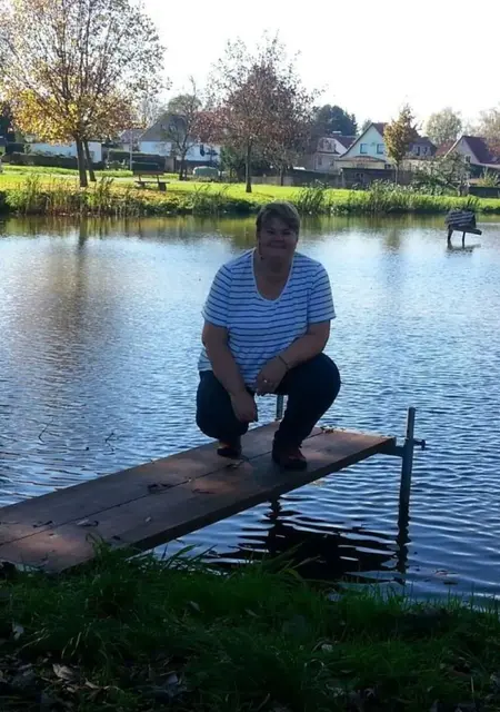 Kornelia из Берлина, мне 44, познакомлюсь