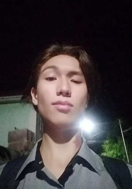 Я Адам, 21, знакомлюсь без обязательств в Каскелене