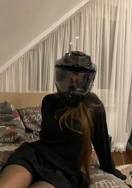 Ярослава из Одессы, ищу на сайте вирта