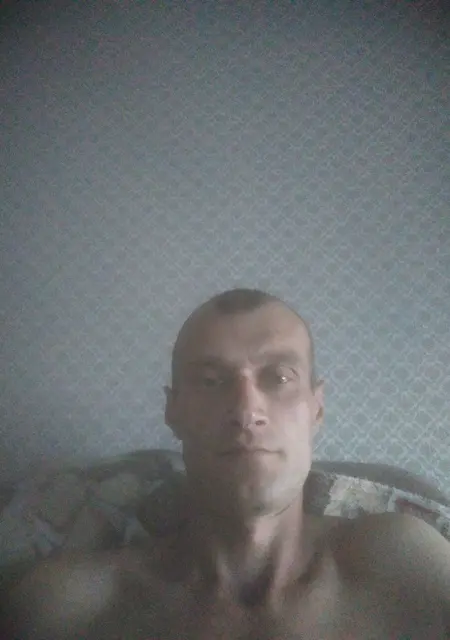 Я Вадим, 46, из Мозыря, ищу знакомство для постоянных отношений