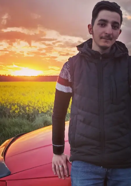 Эрик из Барановичей, ищу на сайте знакомства на одну ночь