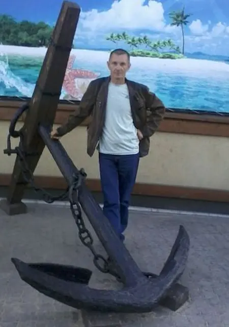 Alex з Краматорська, шукаю на сайті дружбу