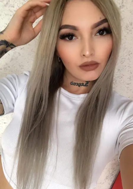 Я Evelin, 28, из Праги, ищу знакомство для приятного времяпровождения