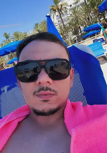 George из Дрездена, ищу на сайте знакомства без обязательств