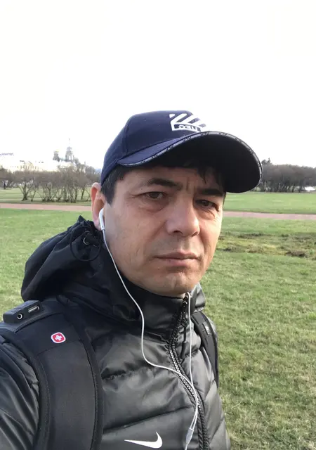 Лочин из Ташкента, мне 49, познакомлюсь для общения