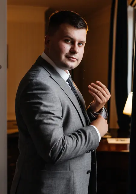 Я Максим, 26, знакомлюсь без обязательств в Черновцах