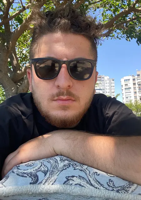 Я Alp Arslan, 26, знакомлюсь без обязательств в Анкаре
