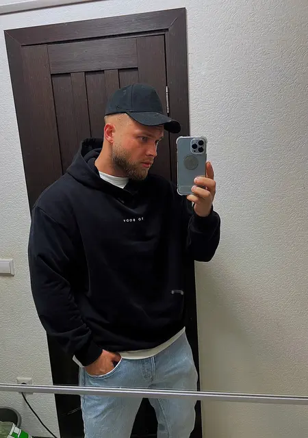 Я Молодой Человек, 30, из Хельсинки, ищу знакомства без обязательств