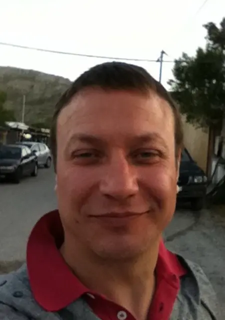 Николай из Риги, мне 54, познакомлюсь для постоянных отношений