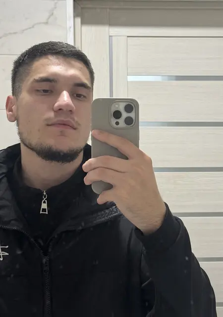 Я Тамик, 22, из Киева, ищу знакомство для постоянных отношений