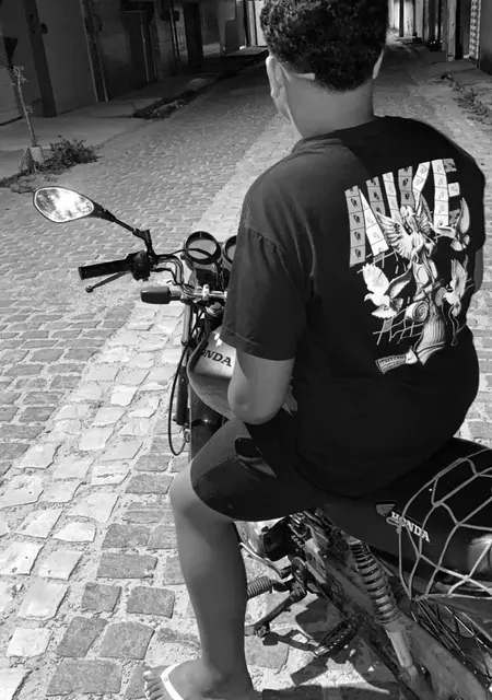 Samuel из Каруару, мне 19, познакомлюсь на одну ночь