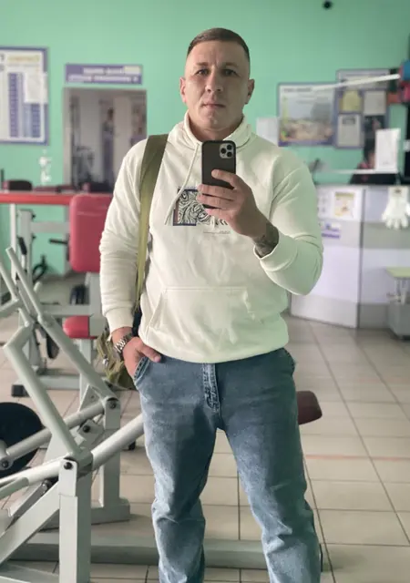 Den из Новограда-Волынского, ищу на сайте знакомства на одну ночь