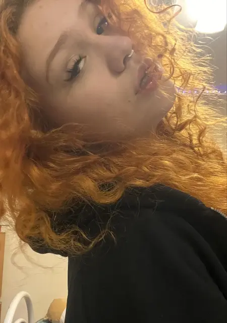 Я Анастасия, 18, из Вашингтона, ищу знакомства на одну ночь