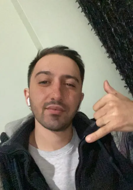 Я Levo, 27, из Анкары, ищу знакомства на одну ночь