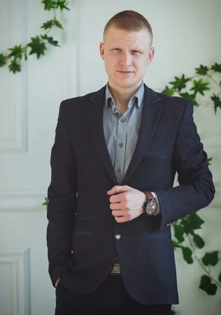 Вова Навали Волюме из Кривого Рога, мне 23, познакомлюсь для общения