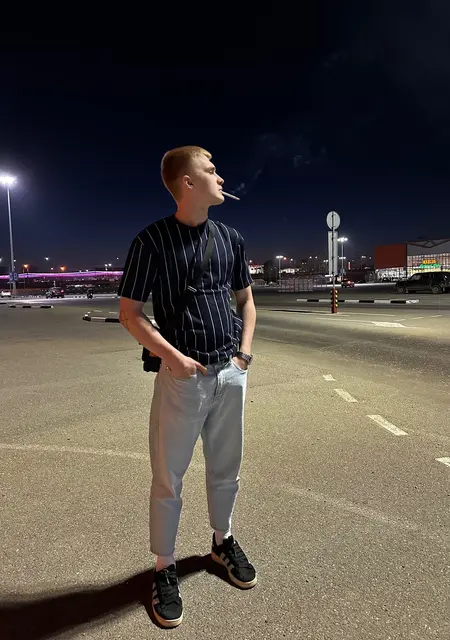 Сергей з Kadiivka, шукаю на сайті знайомства без зобов'язань