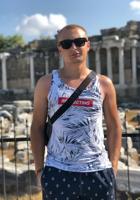 Я Кирилл, 29, знакомлюсь для постоянных отношений в Харькове