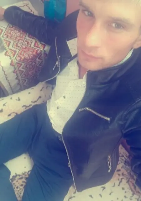 Dima из Слуцка, ищу на сайте постоянные отношения