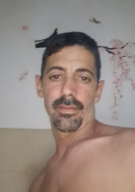 Soy Jose, 36 años de Madrid, busco conocer gente para chatear