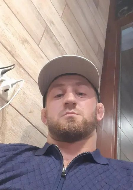 Магомедрасул из Стаханова, ищу на сайте приятное времяпровождение