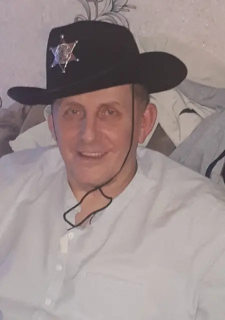 Юрий из Мозыря, мне 56, познакомлюсь без обязательств