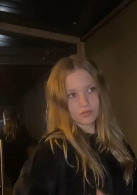 Даша из Бреста, мне 22, познакомлюсь на одну ночь