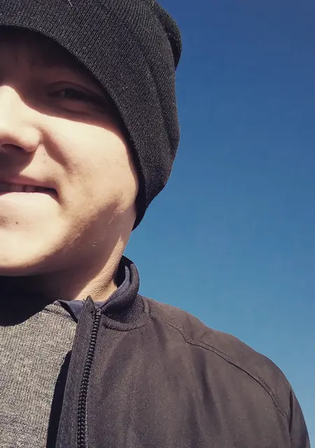 Я Максим, 25, из Жлобина, ищу знакомство для общения