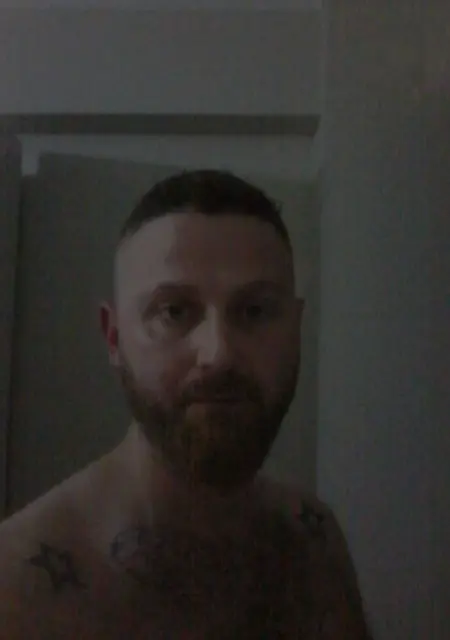 Liam из Стамбула, мне 36, познакомлюсь