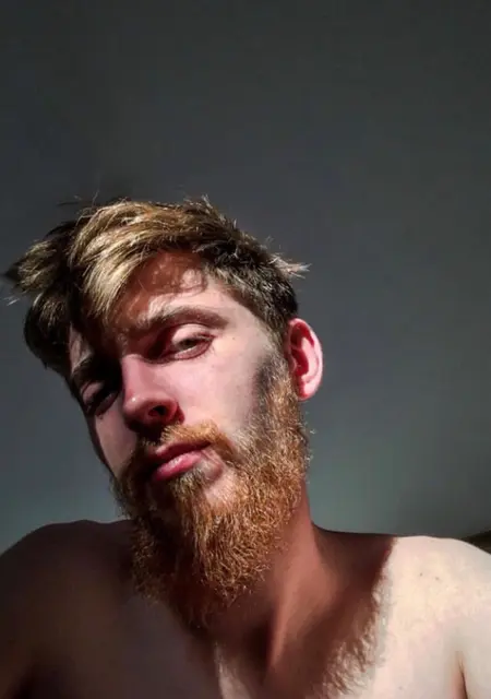 Я Eugene, 29, из Киева, ищу знакомства без обязательств